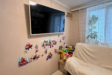 2-к квартира, 42 м², 3/3 эт.