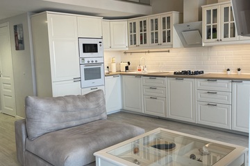 1-к квартира, 50 м², 4/5 эт.
