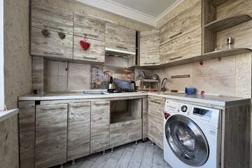 2-к квартира, 44 м², 3/5 эт.